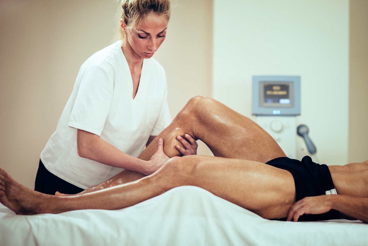 Sports massage - Massaging Legs